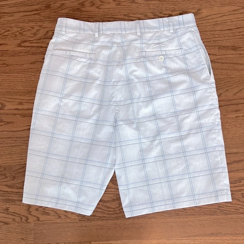 Slazenger White and Blue Plaid Golf Short size 36